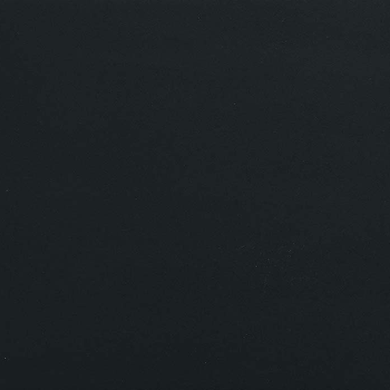 Color Black